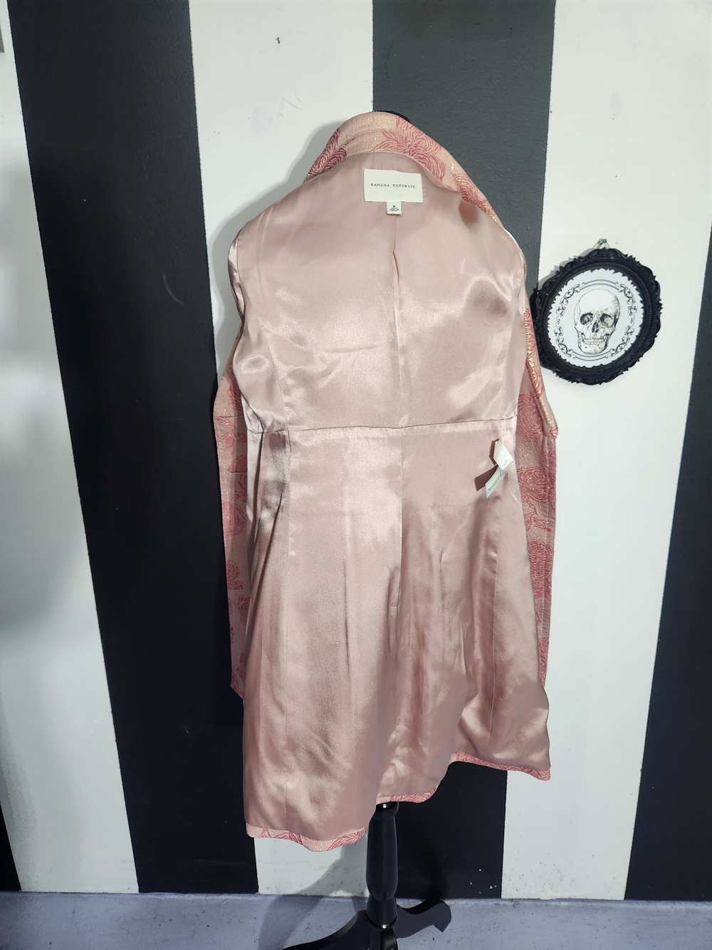 Banana Republic Pink Rose Brocade Trench Coat - Picture 7 of 9